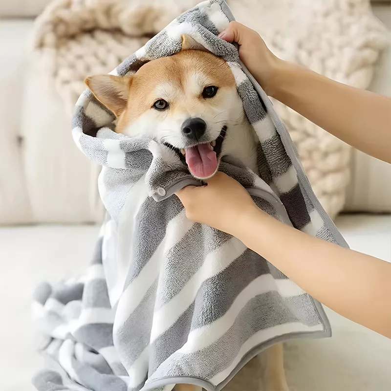 Bata de Baño Absorbente para Perros - Imagen 5
